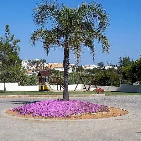 Do Castelo فندق 3*