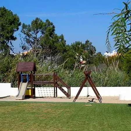 Do Castelo 3* Αλμπουφέιρα