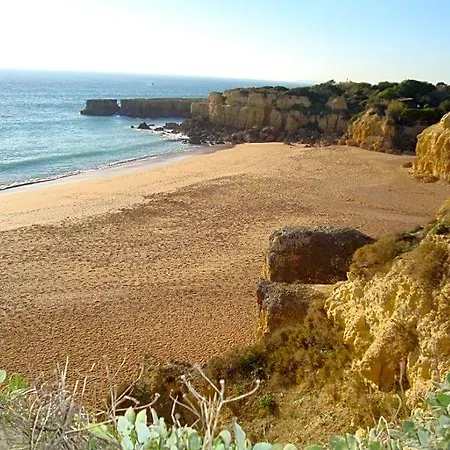 Do Castelo 3*